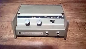 VINTAGE 1960s KOSS ELECTRONICS T-10 HEADPHONE SPEAKER STEREO JUNCTION SWITCH BOX - Picture 1 of 5