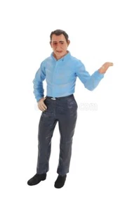 MODELLISMO ACTION FIGURE STATICO LE MANS MR CARROLL SANS CHAPEAU 1966 SCALA 1/18 - Foto 1 di 3