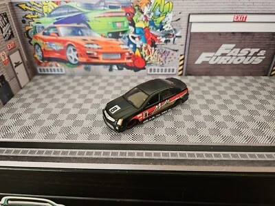 Maisto Cadillac CTS-V STS-V Elite Transport Series Diecast - 1:64 Combi post VGC - Image 1 of 4