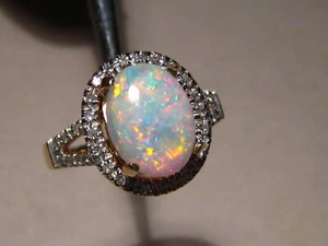 Quality white Opal & Diamond Ring , Solid 14 k Yellow Gold - Picture 1 of 8