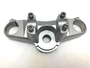 Puente horquilla superior Suzuki GSR 600 WVB9  - Imagen 1 de 11