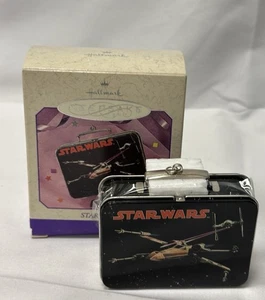 Star Wars X-Wing Hallmark Andenken Weihnachtsschmuck Pressdose Mini Brotdose - Bild 1 von 8