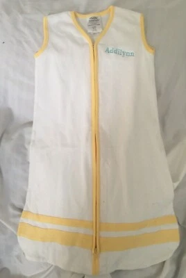 Saco de dormir Pottery Barn Baby amarillo pequeño 0-6 meses "Addilynn" nuevo sin etiquetas Foto 1 de 2