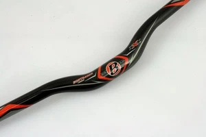 Bontrager Race XXX Lite OS Carbon Riser Bar Handlebar 31.8x630mm - Picture 1 of 2