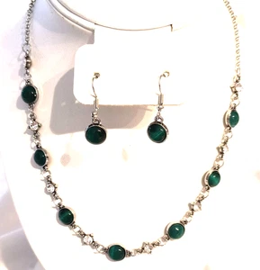 Set collana e orecchini goccia donna verde argento cristalli trasparenti regolabili - Foto 1 di 13
