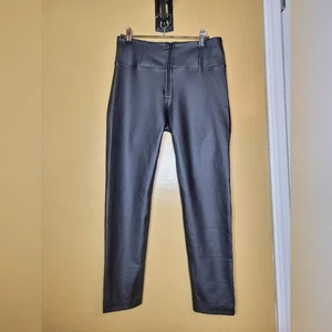 Pantalones negros Freddy WR.UP WRUP de cuero vegano cintura alta talla 6 - Imagen 1 de 13