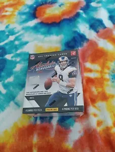 2011 Panini ABSOLUTE Memorabilia Sealed Football Hobby Box - Picture 1 of 2