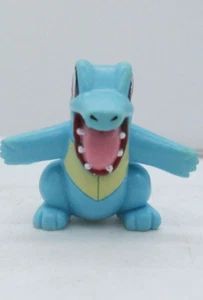 Sasco Pokemon Totodile Pencil Topper Figure 1.5" (T13) - Picture 1 of 4