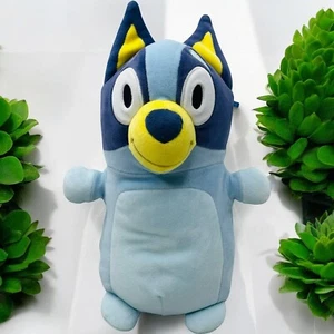 Squishmallows Original 10" Bluey HugMees Peluche Suave BBC - Imagen 1 de 10
