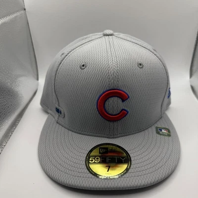 New Era 59FIFTY Chicago Cubs Raro Clubhouse Gris Sombrero Ajustado Talla 7 Nuevo Foto 1 de 4