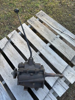 JEEP CJ 1972-75 Factory T15 3spd Manual Transmission 55k miles  -- CJ5 CJ6 - Image 1 of 4