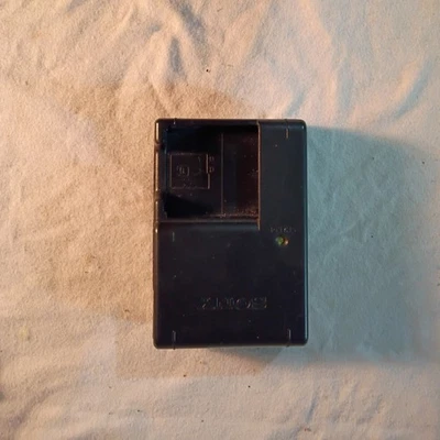 Cargador de batería original original original Sony BC-CSGC NP-BG1  Foto 1 de 2