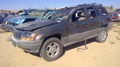 Brazo de control superior delantero usado se adapta a: Jeep Grand Cherokee 2000 delantero Foto 1 de 4