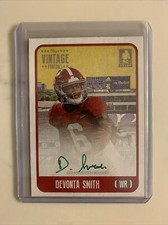2021 Onyx Vintage Green Auto /50 Devonta Smith RC Philadelphia Eagles
