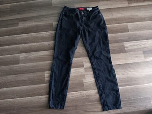 Jeans donna Guess TG 28 (effettiva TG 30X28) Siena curvy fit nero indossato denim - Foto 1 di 17