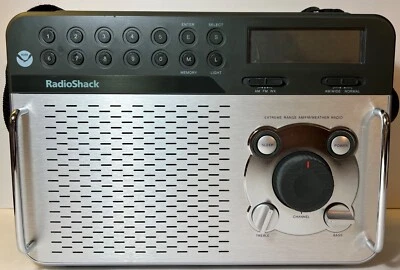 Radio Shack NOAA Extreme Long Range Heavy Duty AM FM WX Weather 12-150 AC/DC - Image 1 of 4