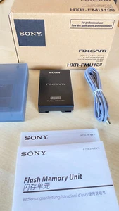 A vendre Sony HXR-FMU128 128Go Flash mémoire très bon état - Photo 1/10