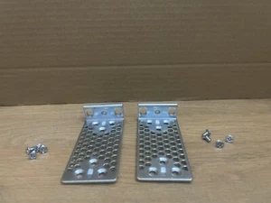 Cisco 3650 Switch Rack Bracket with Screws Cisco 3650 Rack Mount Bracket 1-Pair - Picture 1 of 4