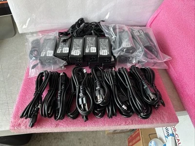 Cargador de computadora portátil 14@LITEON 65W USB-C para Chromebook/Lenovo/Thinkpad/Yoga universal Foto 1 de 4