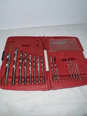 Skil 25 Piece Drill Bit Set In Red Case Incomplete - Image 1 of 4