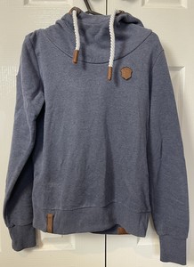 poshmark naketano