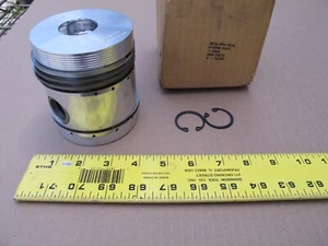3 1/2" PISTON LISTER-PETTER DIESEL 570-10940, RT8200-2303, 08100-2302, 08200-230 - Bild 1 von 4
