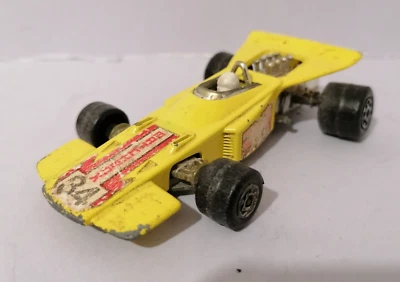 Coche de carreras deportivo amarillo vintage k34 Thunderclap amarillo diecast modelo de juguete Foto 1 de 4