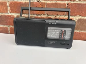 Vintage 1991 Sony FM/MW/LW 6V Radio Presets 4 Bands Model NO. ICF-880L Black - Picture 1 of 14