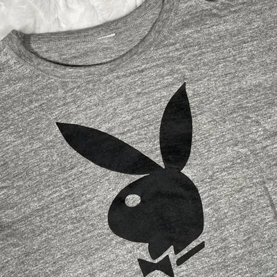 Camiseta De Colección Playboy Para Mujer S Gris Conejito Logo Gráfico Camiseta Cuello Redondo Lote de 3 Foto 1 de 4