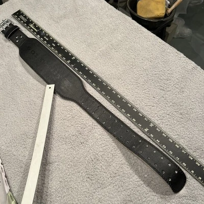 Cinturón de levantamiento de pesas Gold's Gym negro de cuero dividido acolchado de espuma talla S/M Foto 1 de 4