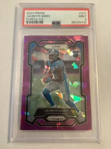Panini Prizm 2023 - Rookies Jahmyr Gibbs #331 Purple Ice Prizm/225 (RC) PSA 9 - Imagen 1 de 3
