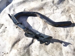 Rear hood Hinges left for Mazda 626 UK1474309-26 - Picture 1 of 6
