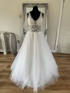 Bridal Gown/Wedding dress,A-line/Ball Gown,Short Sleeve, Size 12, Brand New