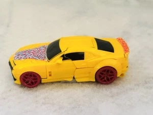 Transformers The Last Knight Cyberfire Turbo Changer One Step Bumblebee - Picture 1 of 9