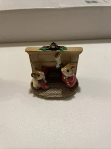 Vintage 1983 Wee Forest Folk Christmas Morning Annette Petersen Mouse Figure - Picture 1 of 7