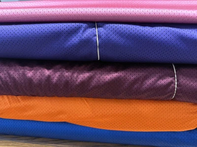 Camiseta atlética esportiva micro malha tecido de poliéster 6 cores vendida por jarda BTY - Imagem 1 de 4