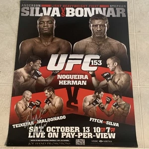 Glover Teixeira signiert 18x24 UFC 153 Poster feat.  Anderson Silva Stephan Bonner - Bild 1 von 4