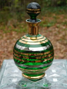 Antigua botella de peluquero Borske Sklo verde oro plata jarra de vidrio bohemio 8" - Imagen 1 de 6