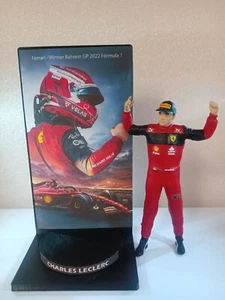 Charles Leclerc Ferrari 2022 Winner Bahrain GP Scale 1/18 Figure - Imagen 1 de 9