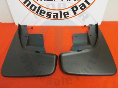 Protectores contra salpicaduras delanteros moldeados Jeep Grand Cherokee NUEVO OEM MOPAR Foto 1 de 4