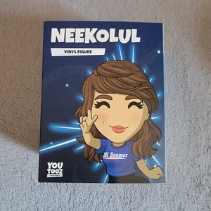 Youtooz: NEEKOLUL Vinyl Figur - Bild 1 von 2