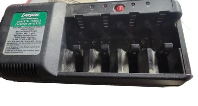 Energizer Universal Battery Charger - CHM4FC - AA AAA C D 9V - NIMH NiCd  - Image 1 of 2