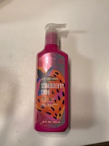 NWT Bath & Body Works Cleansing Gel Hand Soap STRAWBERRY SODA 8 Fl Oz Summer - Picture 1 of 2