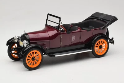 REO001 REO Touring Red Signature Models 1:18 - Bild 1 von 4