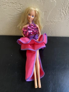 Vestido de lentejuelas vintage Dream Date Barbie Dolll años 80  - Imagen 1 de 4