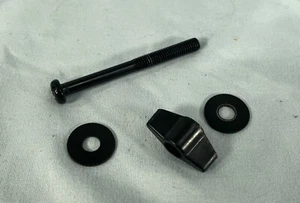 Telescopio Celestron PowerSeeker 127EQ - Pernos de fijación de la parte superior de la pierna de repuesto - Imagen 1 de 5