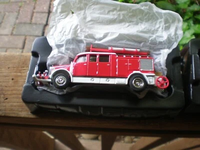 Matchbox Of Yesteryear Fire Truck YFE-07 1938 Mercedes-Benz KS-15 Fire Truck NIB - Image 1 of 4
