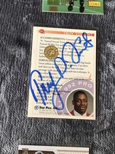 Troy Vincent - 1992 Star Pics RC Autographed Football card # 22 - Wisconsin