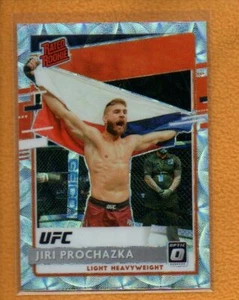 Jiri Prochazka 2021 Panini Chronicles UFC clasificación óptica novato Asia Prizm RC #208 - Imagen 1 de 4