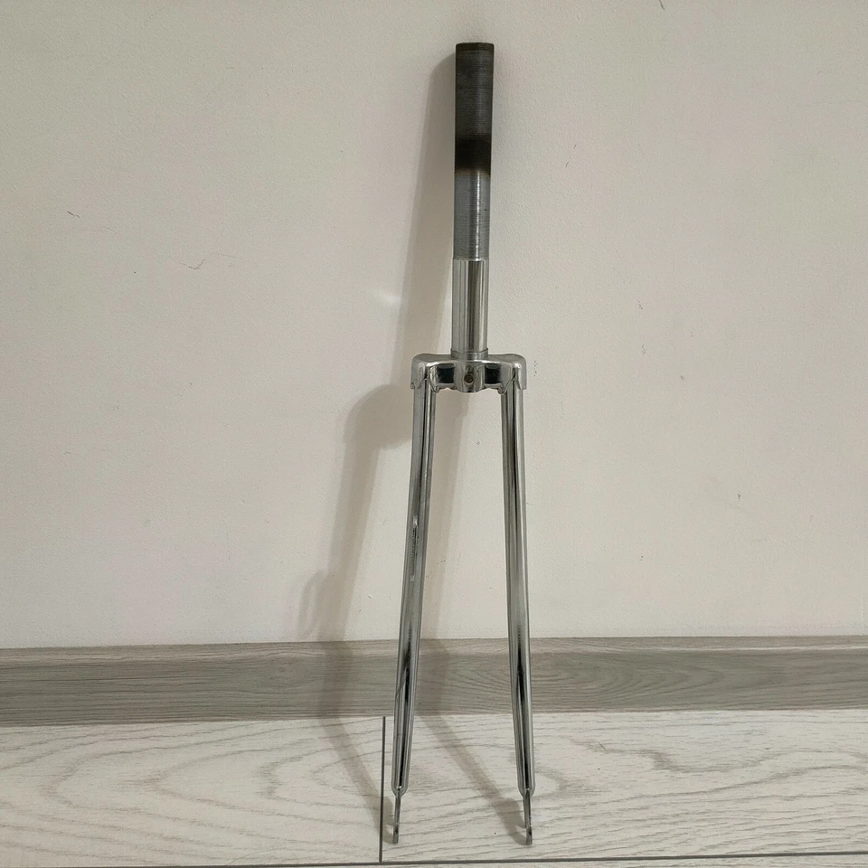 Classic Bicycle Fork Chrome Steel 26" Road MTB Gravel Touring Fork NOS - Image 1 of 4
